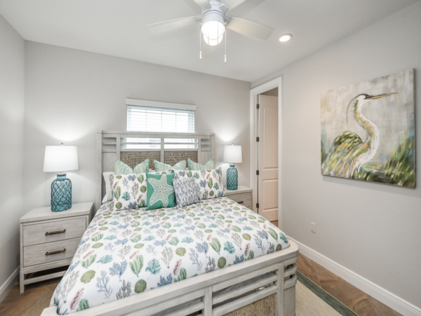 6 Bedroom No Roads to Cross to Beach Anna Maria Rental